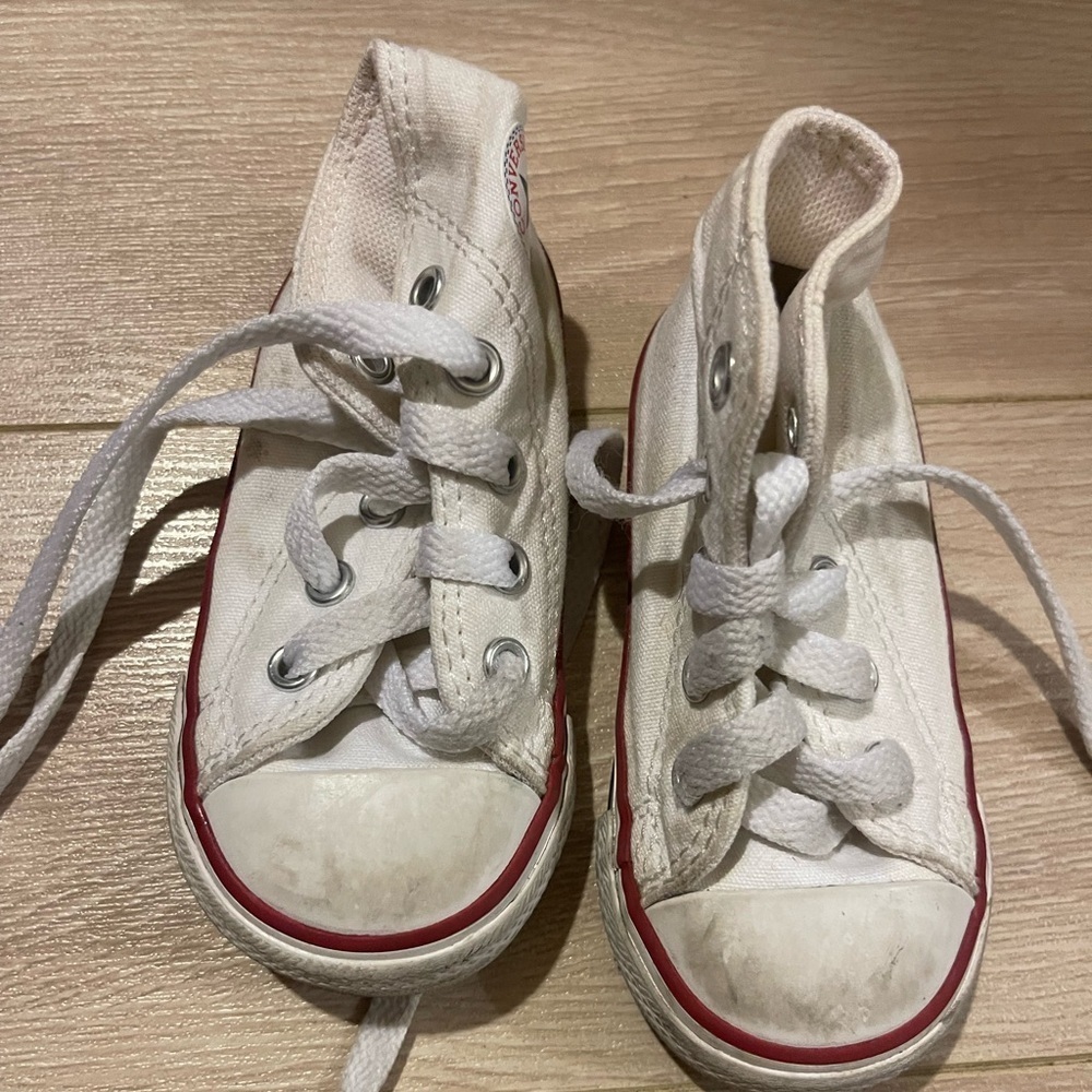 Set of 7 baby/ toddler bodysuit costume pants shirts 2 t+ converse sneakers Sz5 - Picture 12 of 15